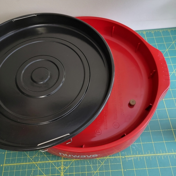 NuWave Infrared Oven Pro Plus 20653 Replacement Part Base Bottom Red + Drip Pan - Picture 3 of 6